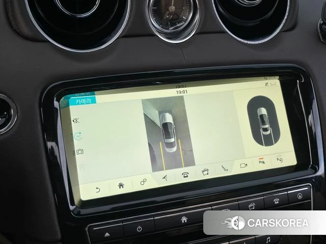 Jaguar All New XJ id 4642989 из Кореи 8