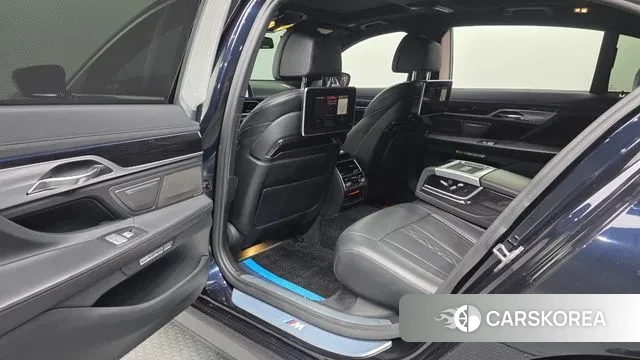 BMW 7 Series (G11) id 3583566 из Кореи 8