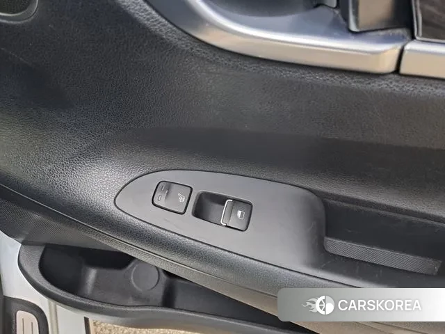 Hyundai Grandeur IG id 3150265 из Кореи 8