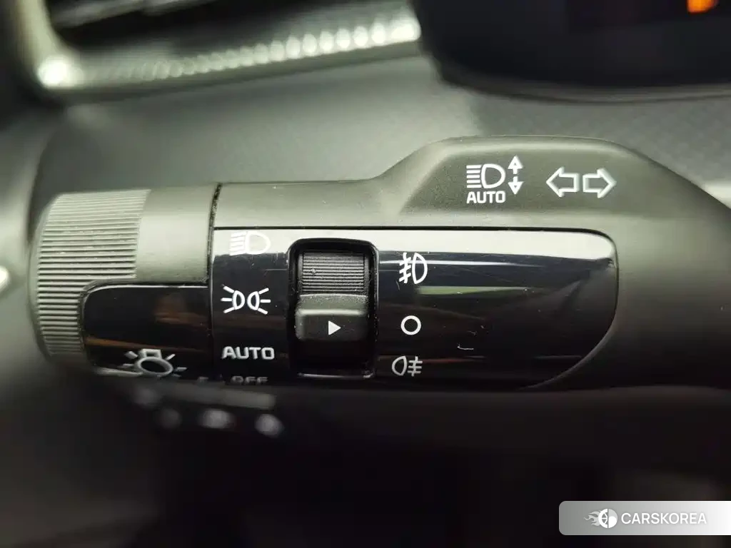 Kia K5 id 4578278 из Китая 8