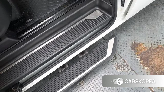 Hyundai Staria id 3757964 из Кореи 8