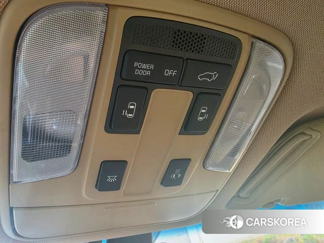 Kia The New Carnival id 4304996 из Кореи 8