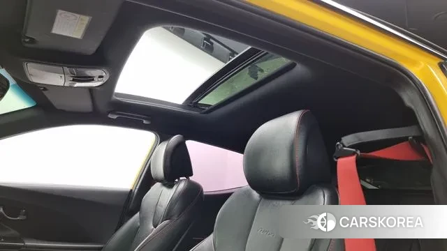 Hyundai Veloster (JS) id 3209988 из Кореи 8