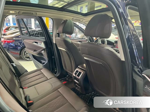 BMW X3 id 4393481 из Китая 8