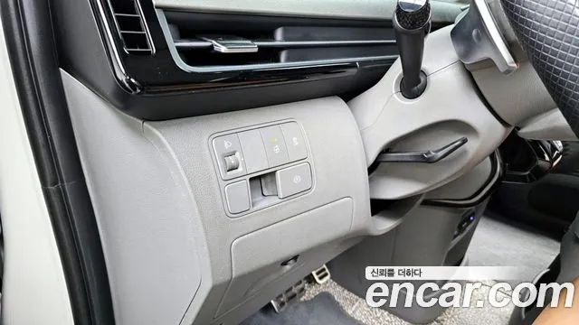 Hyundai Staria id 2675316 из Кореи 8