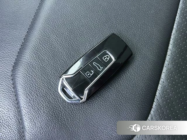 Volkswagen Touareg id 4393525 из Китая 8