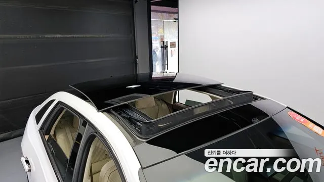 Hyundai Grandeur (GN7) id 2612118 из Кореи 8