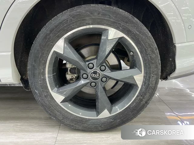 Audi Q3 id 4297461 из Китая 8