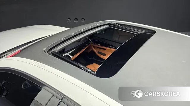 BMW 5 Series (G30) id 3626176 из Кореи 8