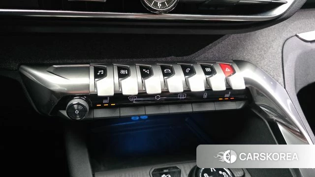Peugeot 5008 second generation id 4849136 из Кореи 8