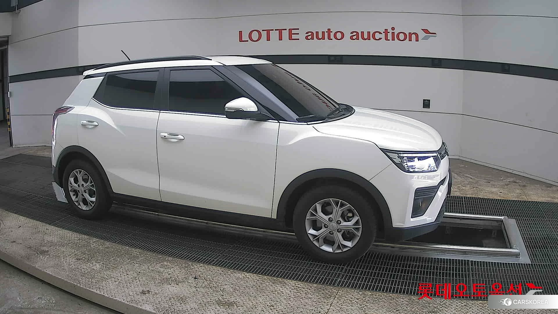 SsangYong Tivoli id 3869455 из Кореи 8