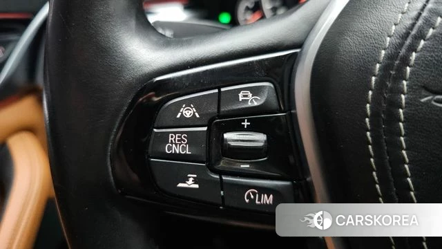 BMW 5 Series (G30) id 4781051 из Кореи 8