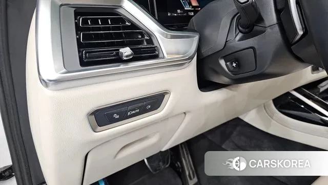 BMW X7 (G07) id 3629238 из Кореи 8