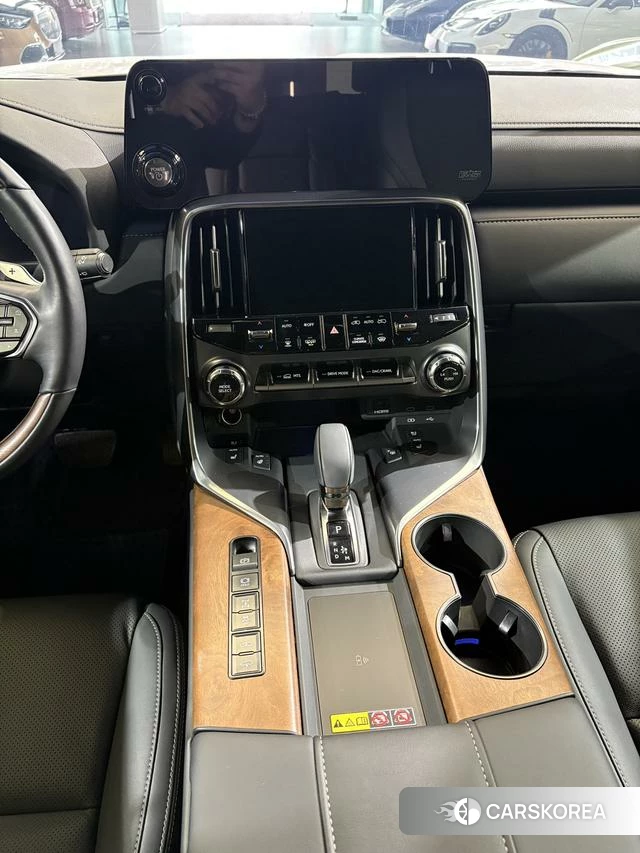 Lexus LX id 4291548 из Китая 8