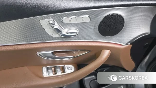 Mercedes-Benz E-Class W213 id 3656929 из Кореи 8