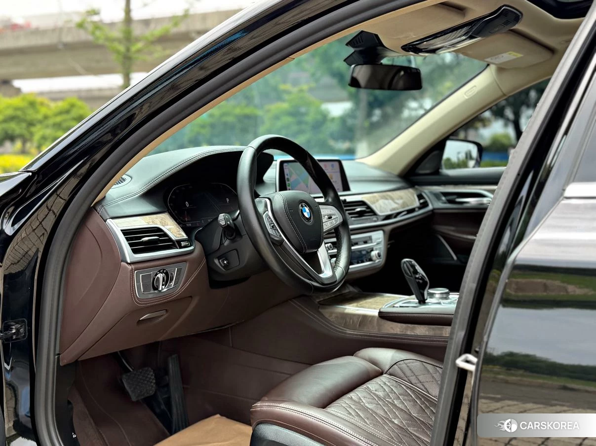 BMW 7 series id 4419210 из Китая 8