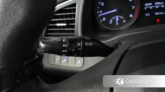 Hyundai Avante AD id 4180676 из Кореи 8