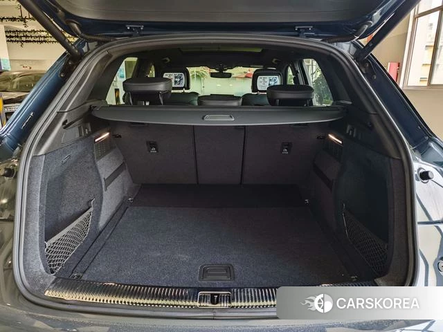 Audi Q5L id 4307687 из Китая 8