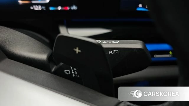 BMW 5 Series (G60) id 3838018 из Кореи 8