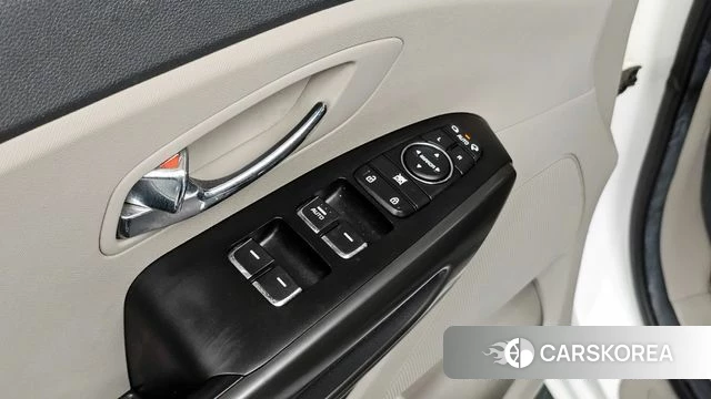 Kia The New Carnival id 4203901 из Кореи 8