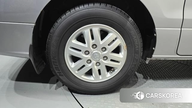 Hyundai The New Grand Starex id 4619798 из Кореи 8