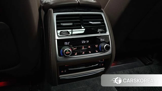 BMW 7 Series (G11) id 4692687 из Кореи 8