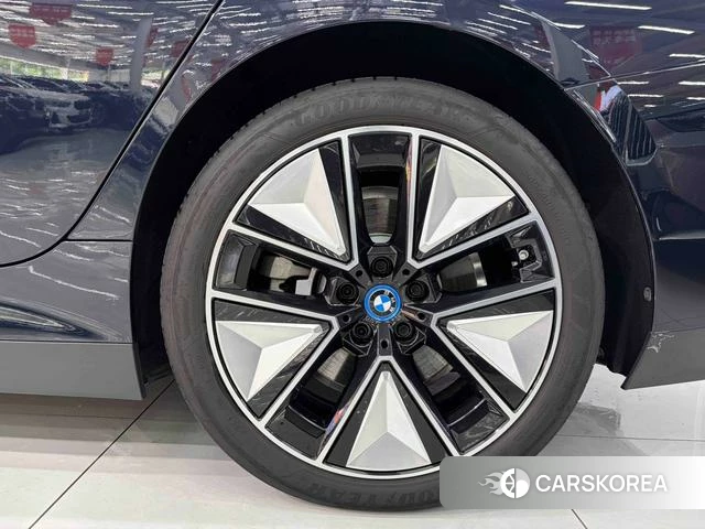 BMW i3 id 4256767 из Китая 8