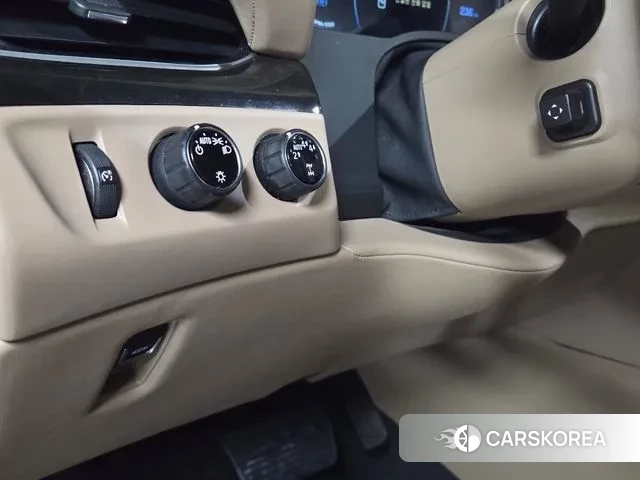 Cadillac Escalade id 3520190 из Кореи 8