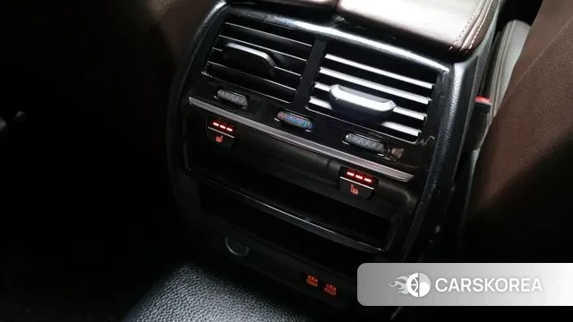 BMW 5 Series (G30) id 3611996 из Кореи 8