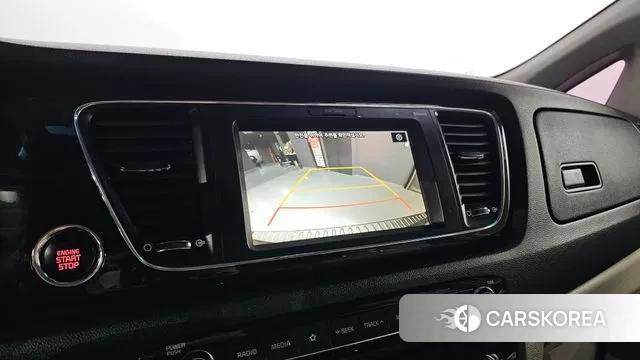 Kia The New Carnival id 3728700 из Кореи 8