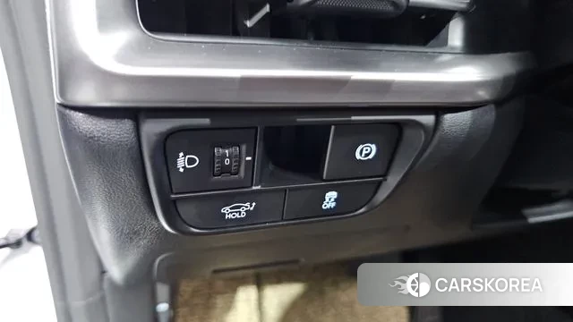 Hyundai Grandeur (GN7) id 3685188 из Кореи 8