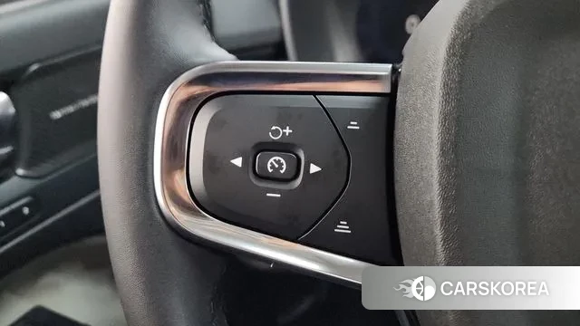 Volvo XC40 id 3415928 из Кореи 8