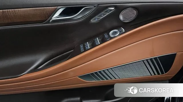 Genesis Electrified G80 (RG3) id 3615016 из Кореи 8