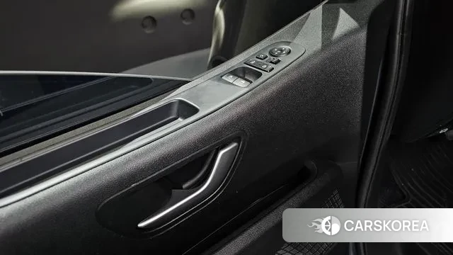 Hyundai Staria id 3438100 из Кореи 8