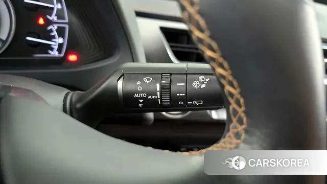 Lexus UX250h id 3778713 из Кореи 8