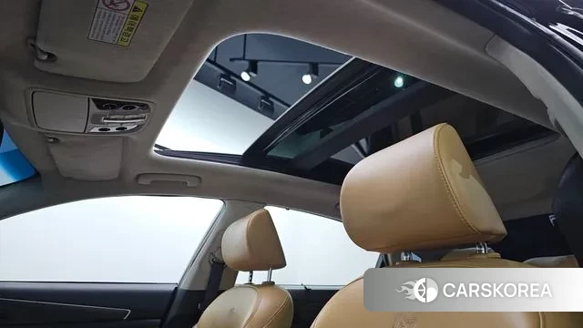 Kia K7 Premier Hybrid id 3540976 из Кореи 8