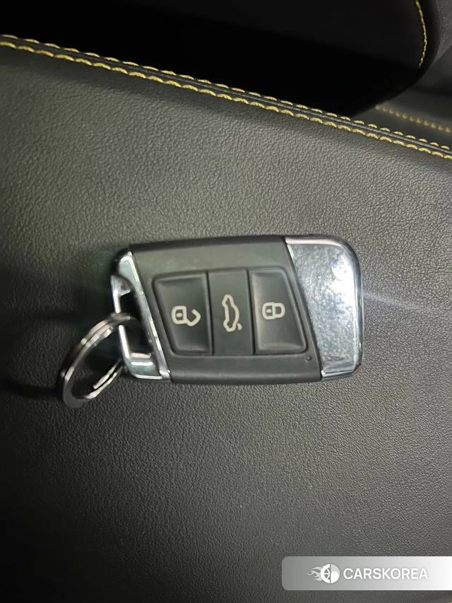 Volkswagen CC id 3869953 из Китая 8