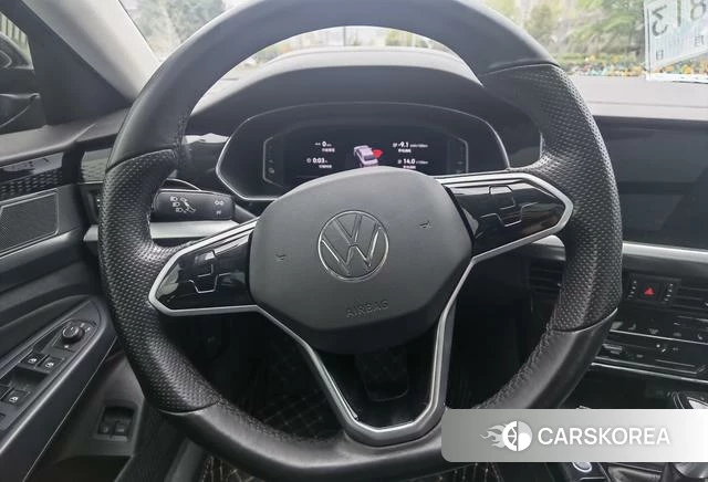 Volkswagen Passat PHEV id 4260126 из Китая 8