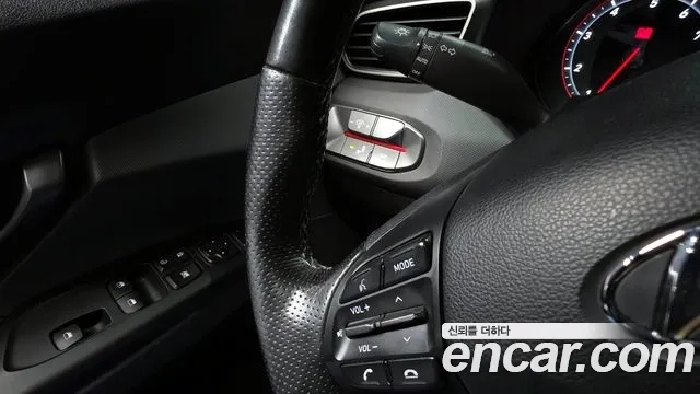 Hyundai Veloster (JS) id 2951890 из Кореи 8