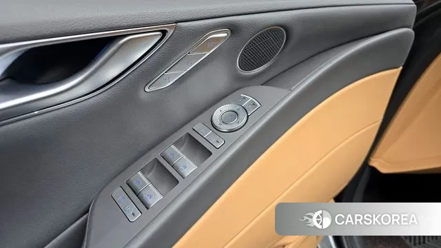 Genesis G80 (RG3) id 3003456 из Кореи 8