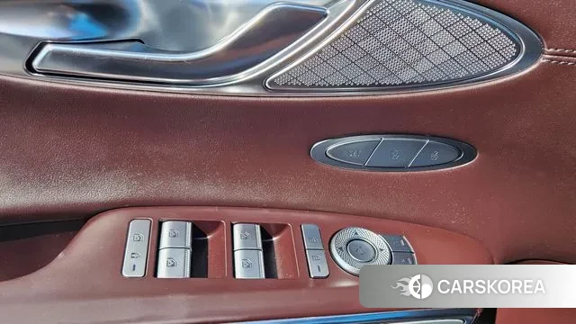 Genesis GV70 id 3041259 из Кореи 8