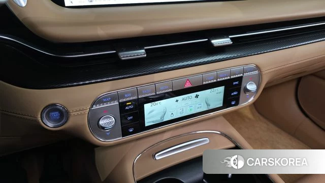 Genesis G90 (RS4) id 3902678 из Кореи 8