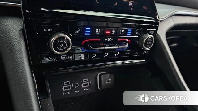 Jeep Grand Cherokee (WL) id 4202385 из Кореи 8