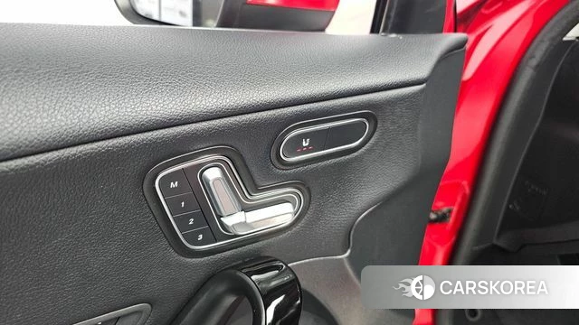 Mercedes-Benz A-Class W177 id 4446945 из Кореи 8