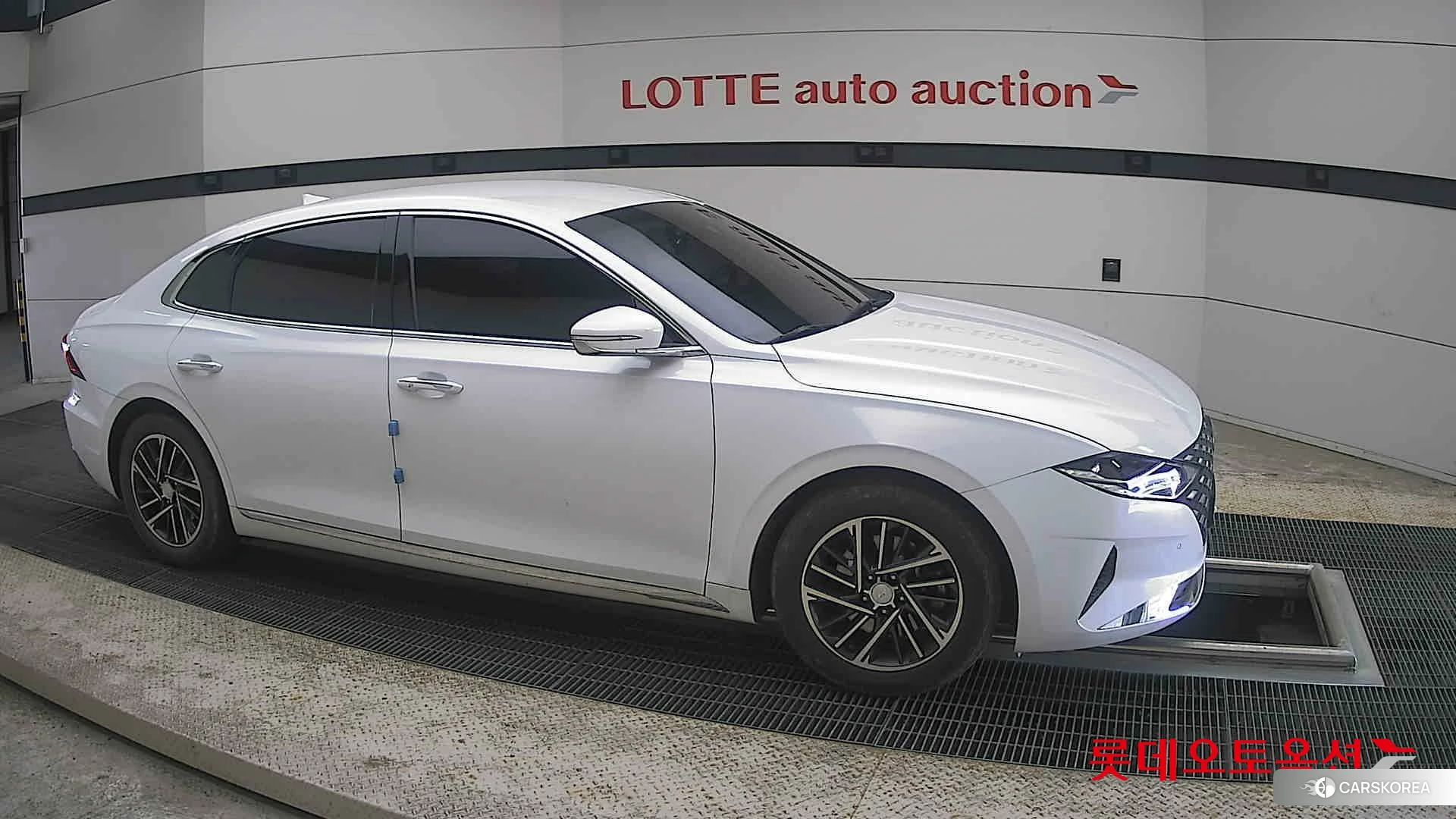 Hyundai Grandeur id 4289456 из Кореи 8