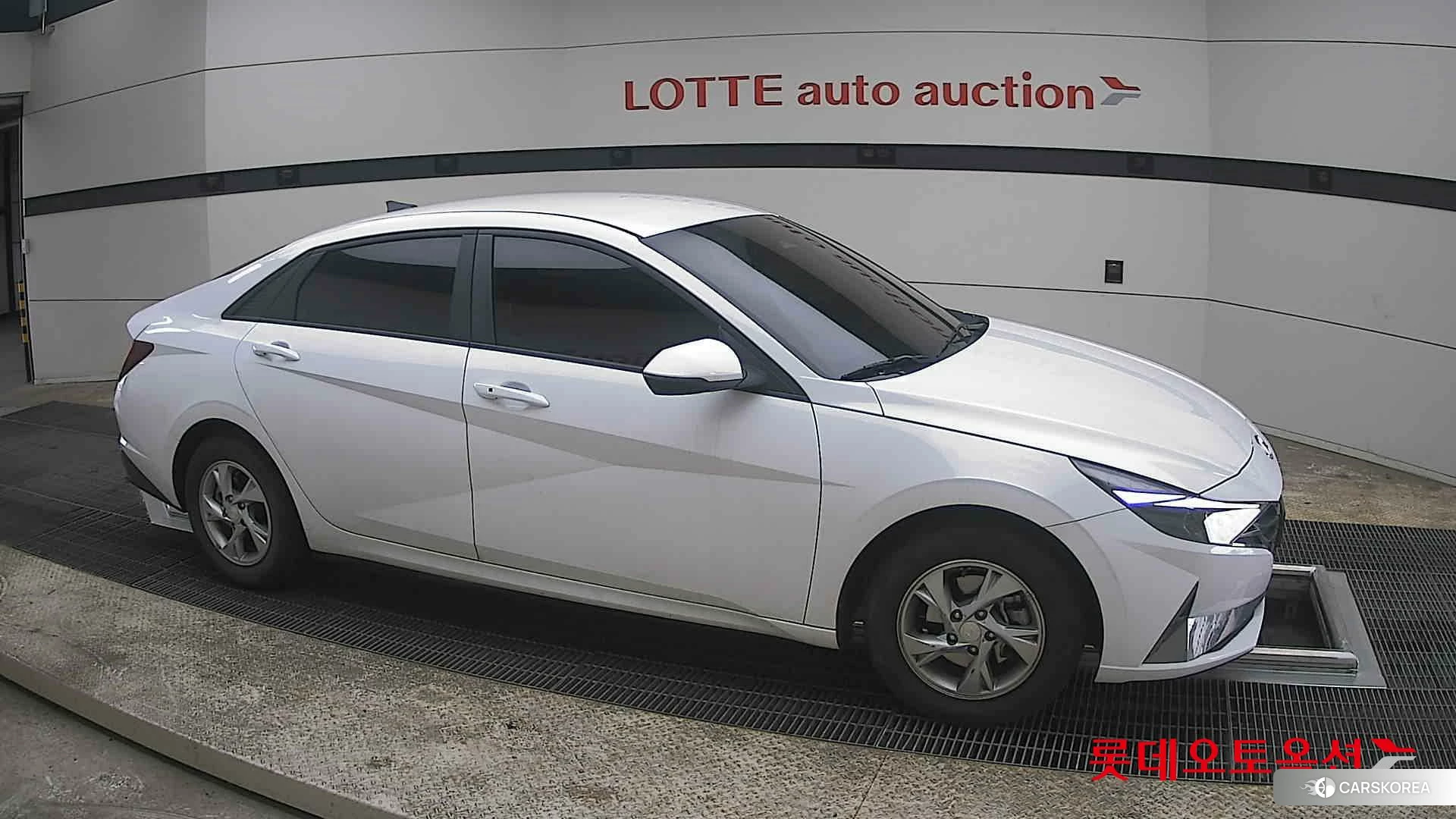 Hyundai Avante id 3869378 из Кореи 8