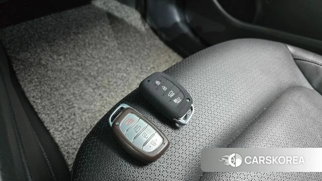 Hyundai Avante AD id 4543520 из Кореи 8