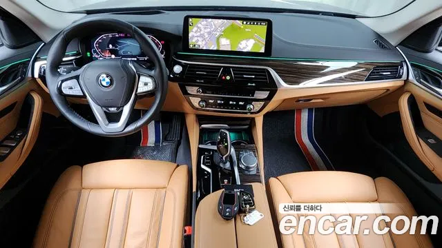 BMW 5 Series (G30) id 2558076 из Кореи 8