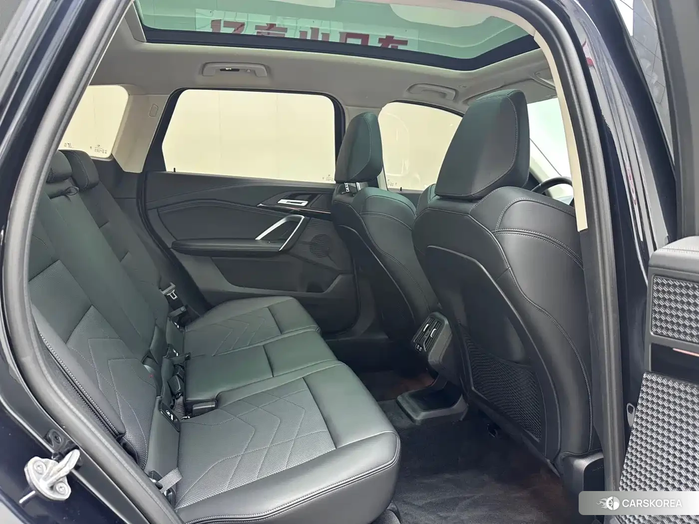 BMW X1 id 4599656 из Китая 8