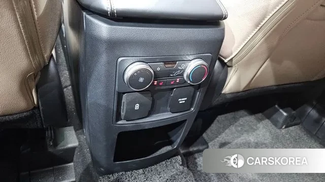 Ford Explorer 6th Generation id 2994388 из Кореи 8